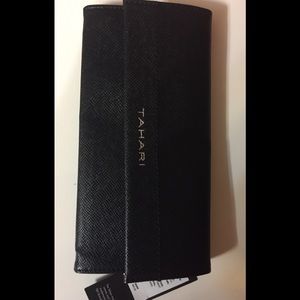 Tahari womens wallet New